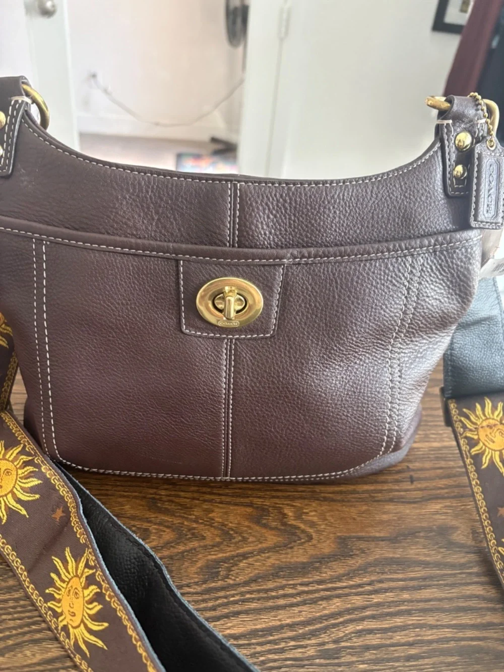 Coach Vintage Penelope Crossbody/Shoulder Bag w/ Matching unbranded Wallet - Picture 4 of 13
